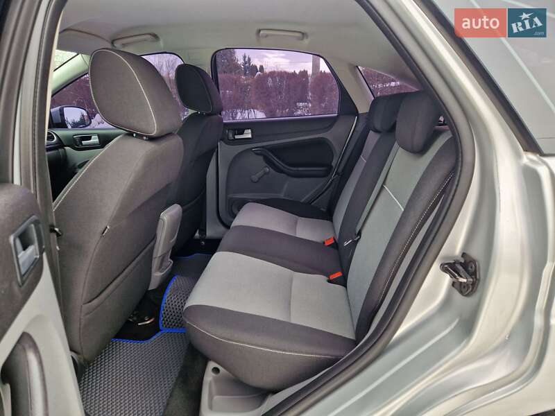 Хэтчбек Ford Focus 2010 в Тернополе фото 37 Хэтчбек Ford Focus 2010 в Тернополе