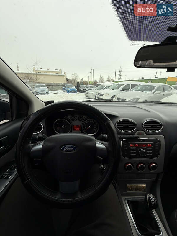 Седан Ford Focus 2010 в Чернігові фото 25 Седан Ford Focus 2010 в Чернігові
