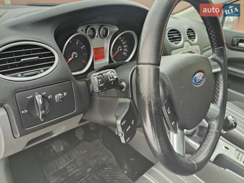 Универсал Ford Focus 2007 в Киеве фото 11 Универсал Ford Focus 2007 в Киеве