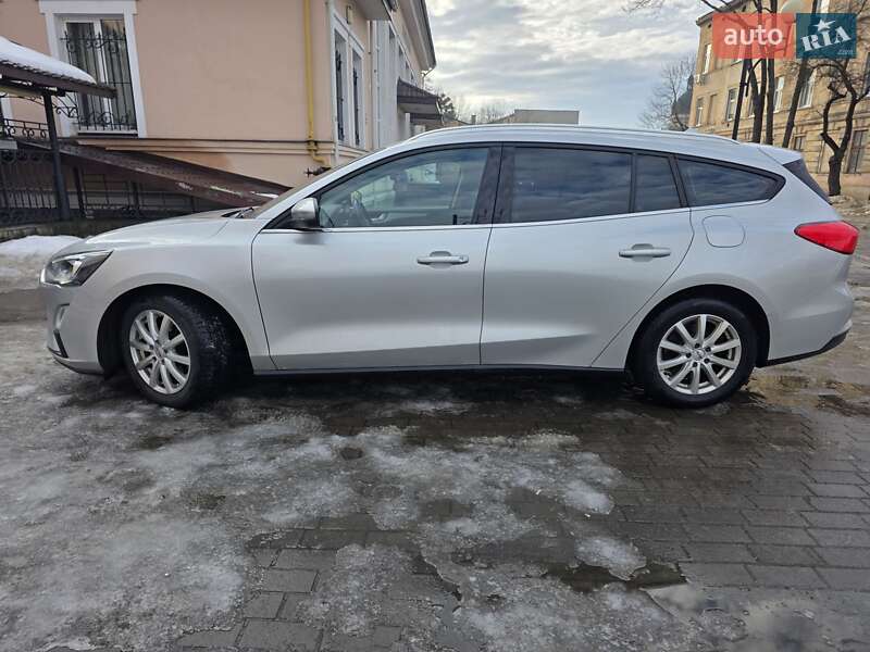 Универсал Ford Focus 2019 в Львове фото 12 Универсал Ford Focus 2019 в Львове