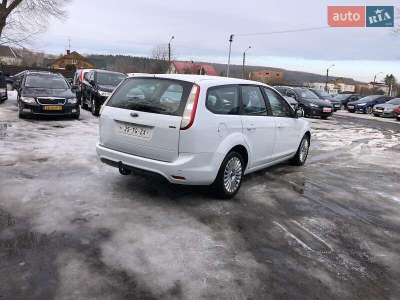 Универсал Ford Focus 2011 в Ивано-Франковске