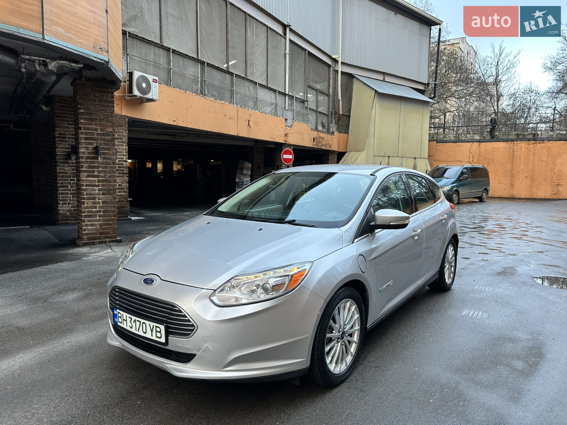 2012 Ford Focus - мініатюра 2