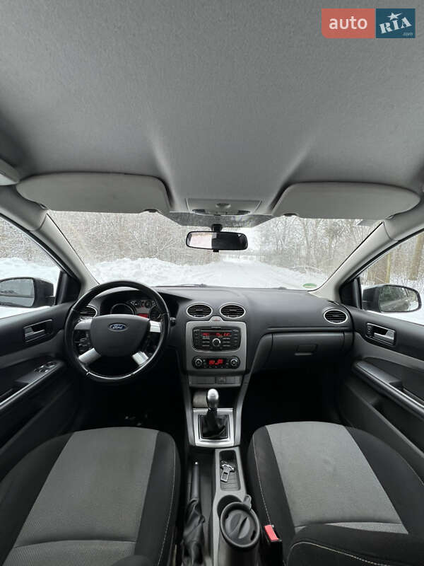 Универсал Ford Focus 2010 в Радехове