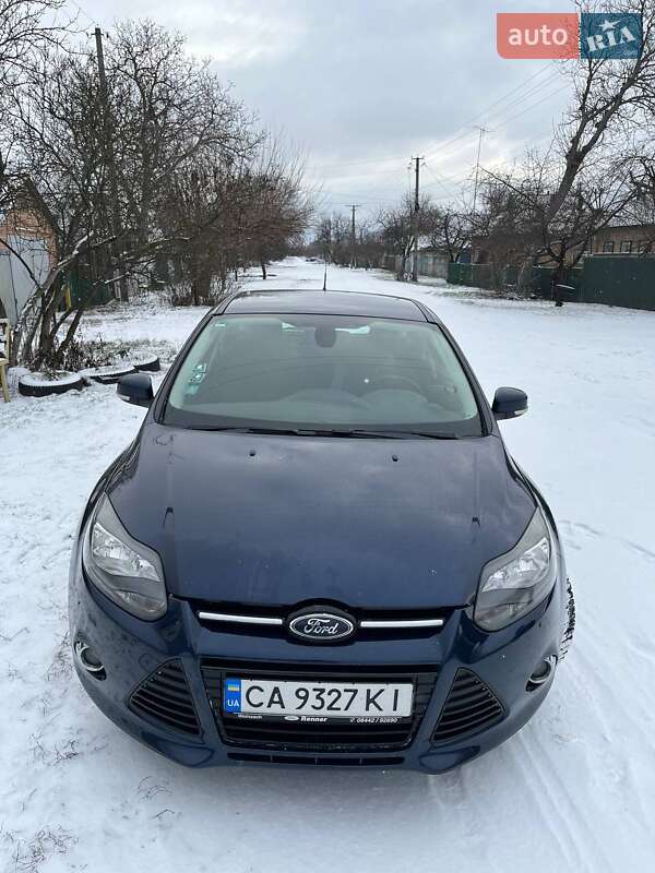 Универсал Ford Focus 2011 в Александровке