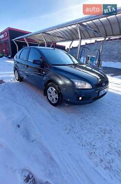 Хетчбек Ford Focus 2006 в Рівному