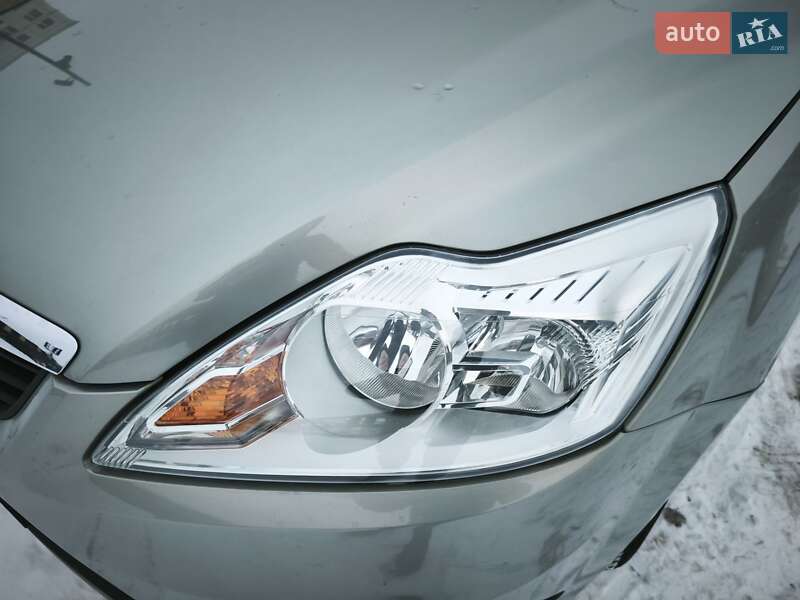 Универсал Ford Focus 2009 в Хмельницком