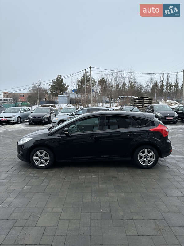 Хетчбек Ford Focus 2011 в Рівному фото 2 Хетчбек Ford Focus 2011 в Рівному
