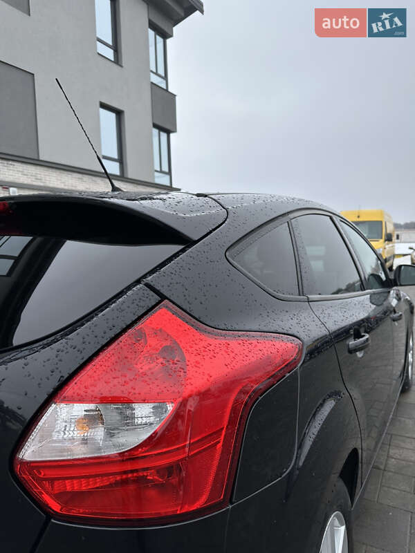 Хетчбек Ford Focus 2011 в Рівному фото 4 Хетчбек Ford Focus 2011 в Рівному