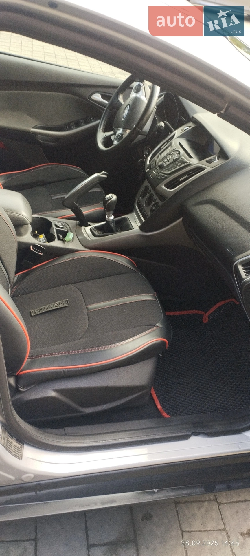 2011 Ford Focus - мініатюра 6