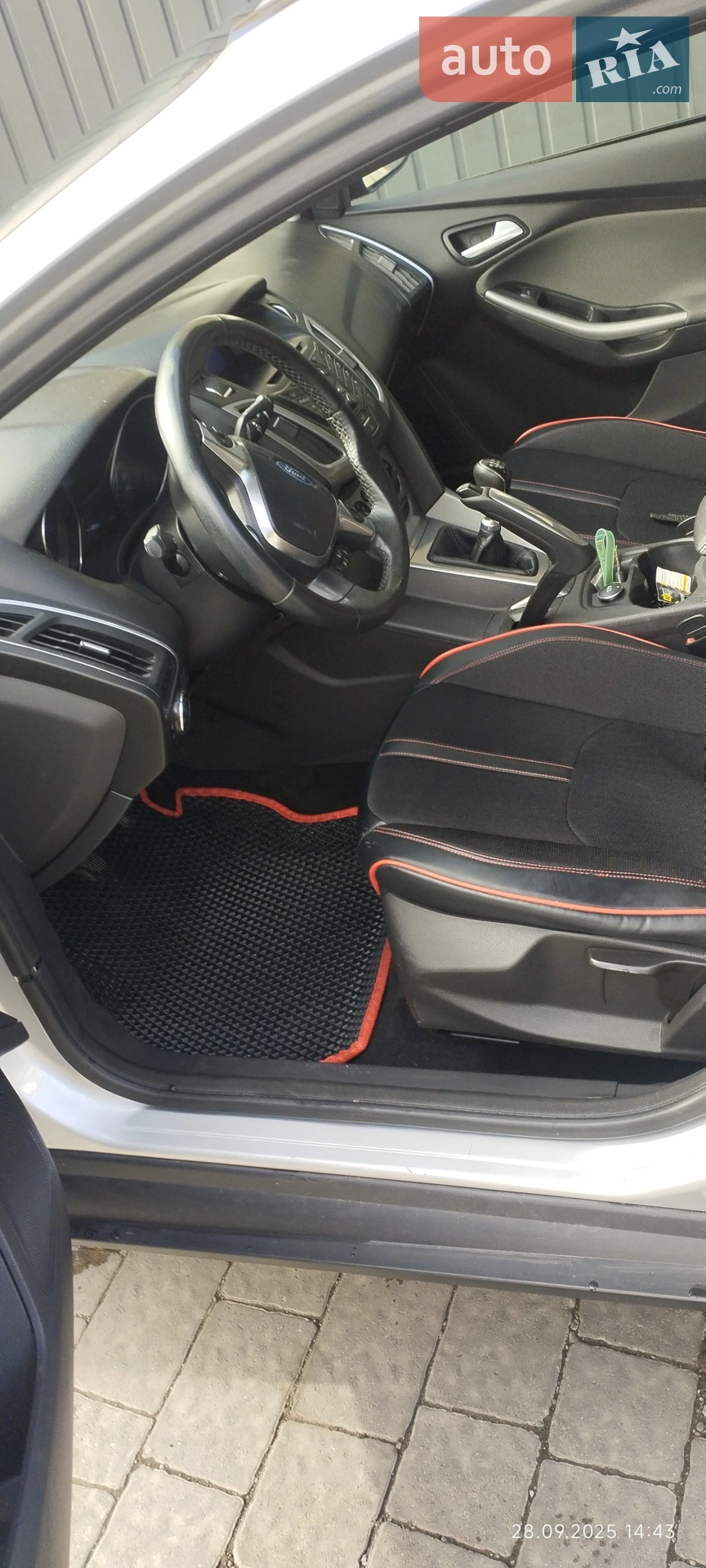2011 Ford Focus - мініатюра 7