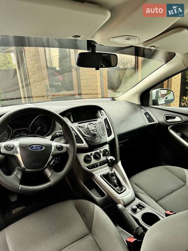 Универсал Ford Focus 2013 в Луцке фото 14 Универсал Ford Focus 2013 в Луцке