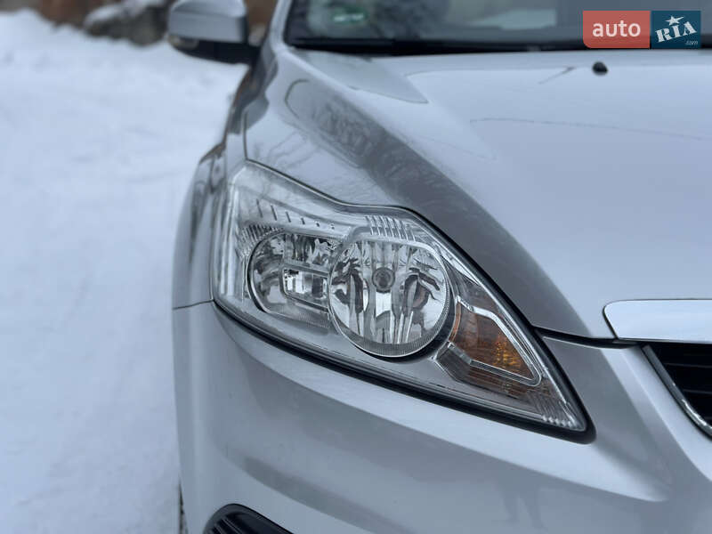Універсал Ford Focus 2009 в Вишнівці