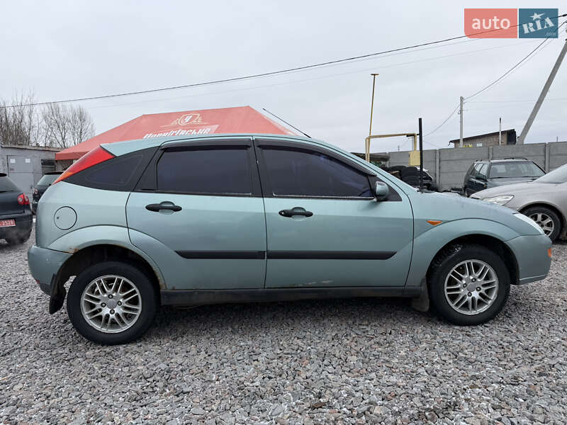 Хетчбек Ford Focus 2000 в Лубнах