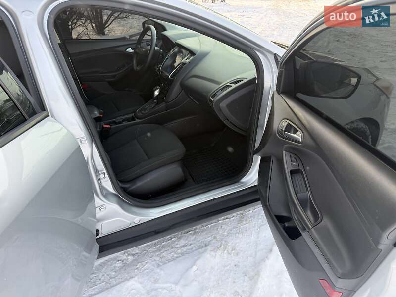 Седан Ford Focus 2016 в Харкові