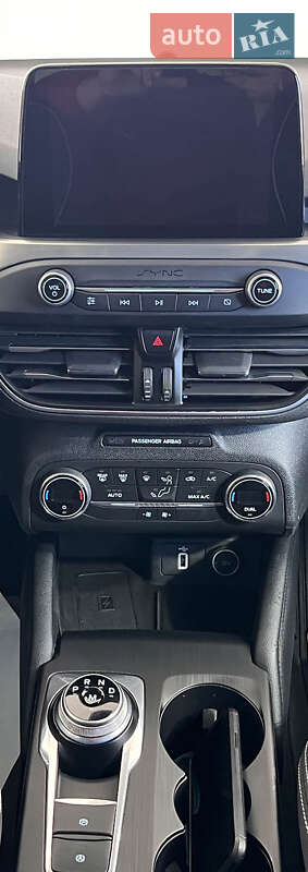 Универсал Ford Focus 2018 в Львове фото 18 Универсал Ford Focus 2018 в Львове