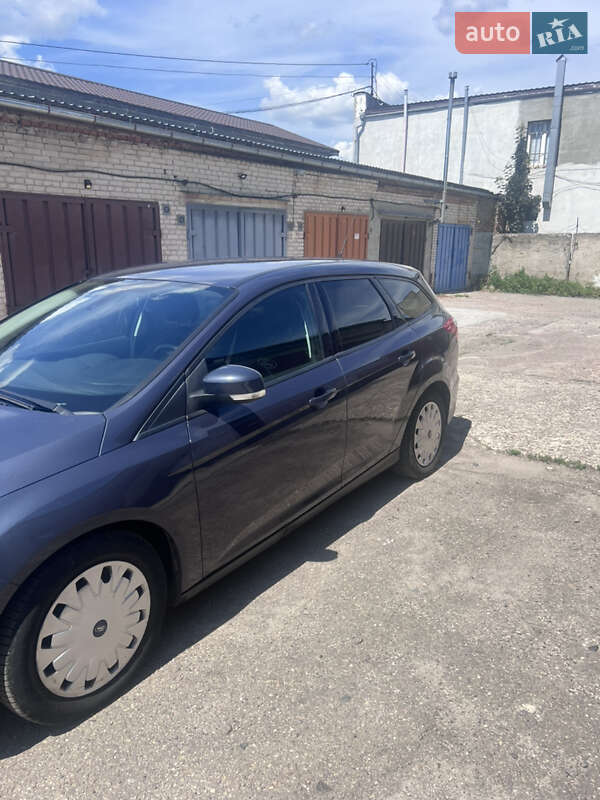 Универсал Ford Focus 2013 в Луцке фото 3 Универсал Ford Focus 2013 в Луцке