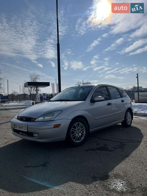 Хэтчбек Ford Focus 2002 в Стрые фото Хэтчбек Ford Focus 2002 в Стрые