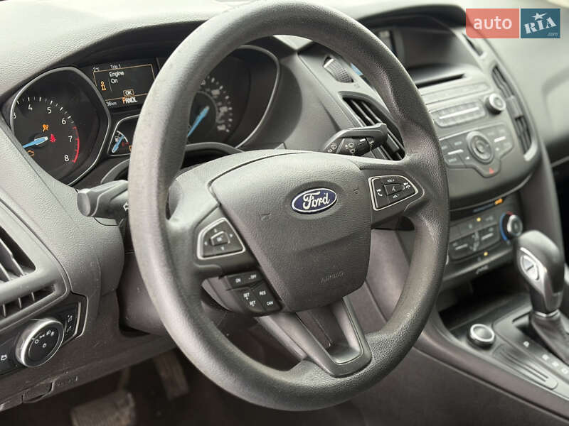 Седан Ford Focus 2017 в Хмельницком