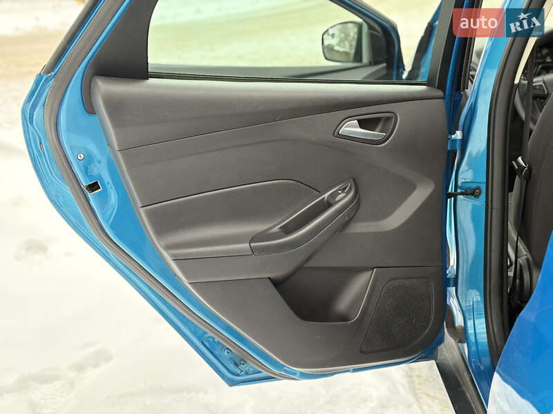 Седан Ford Focus 2017 в Хмельницком