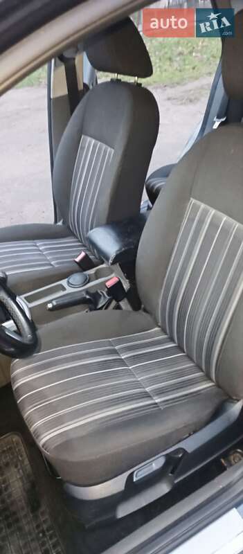 Хетчбек Ford Focus 2008 в Києві