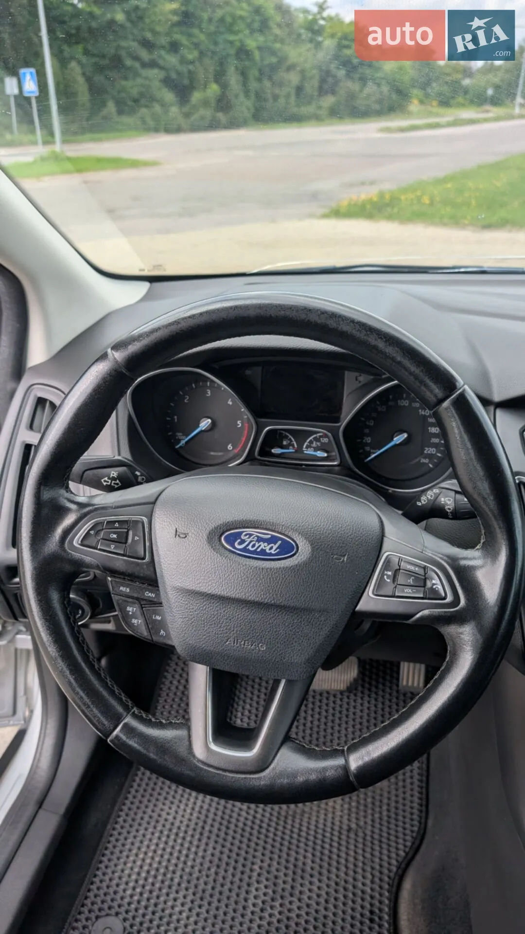 2017 Ford Focus - мініатюра 25