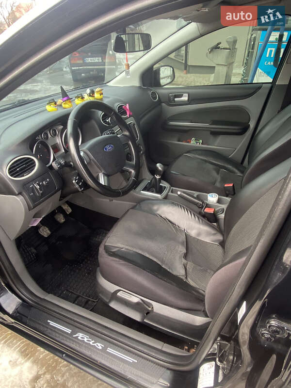 Універсал Ford Focus 2010 в Львові фото 10 Універсал Ford Focus 2010 в Львові