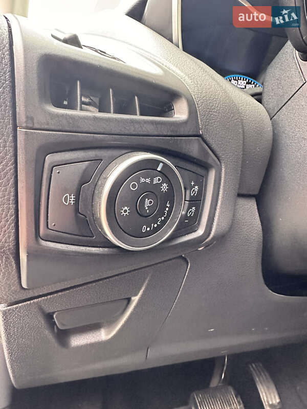 Хетчбек Ford Focus 2018 в Ужгороді