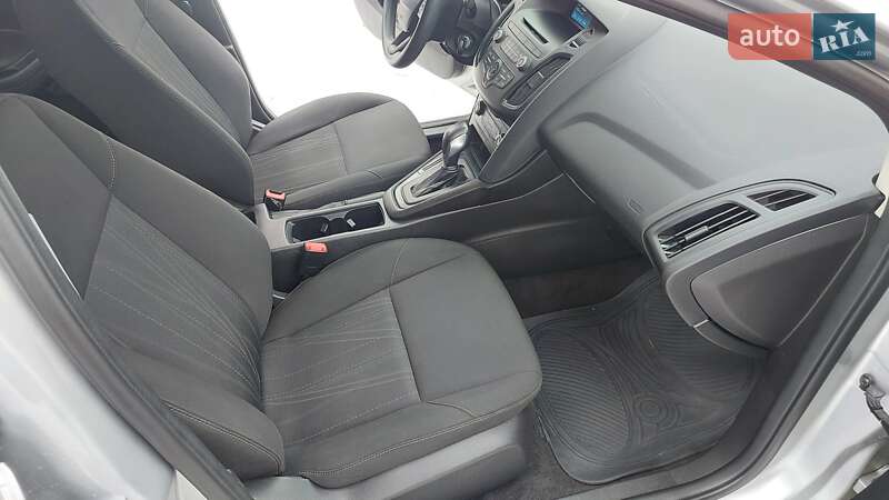 Седан Ford Focus 2017 в Дніпрі фото 11 Седан Ford Focus 2017 в Дніпрі
