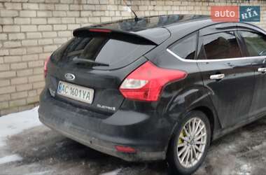 Хэтчбек Ford Focus 2012 в Владимире