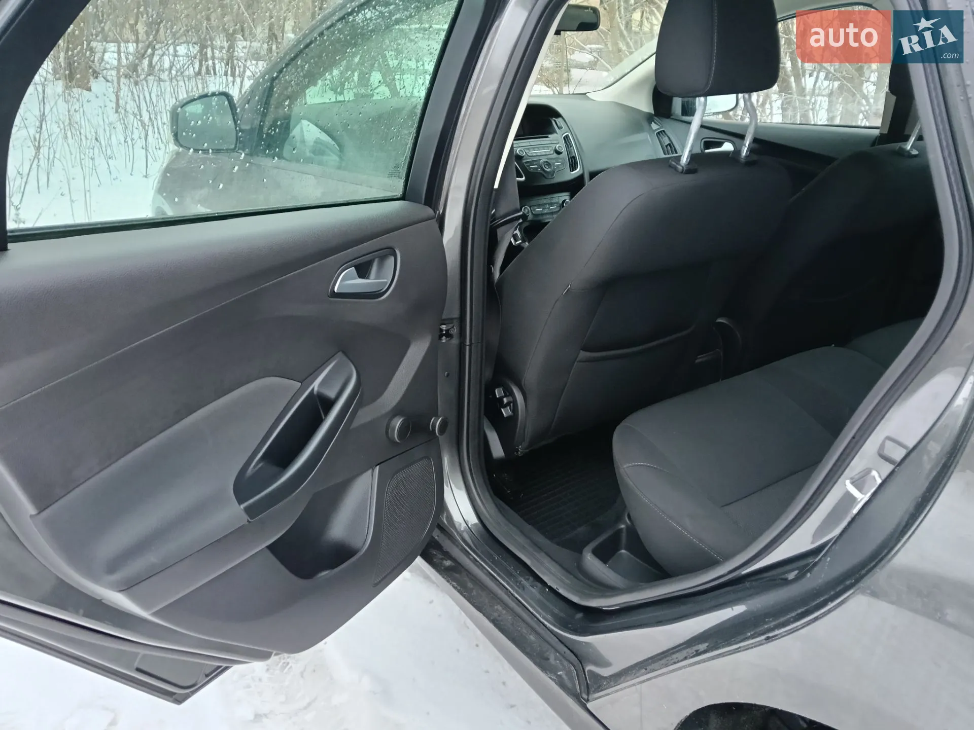 2015 Ford Focus - мініатюра 17