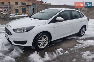 Седан Ford Focus 2015 в Киеве
