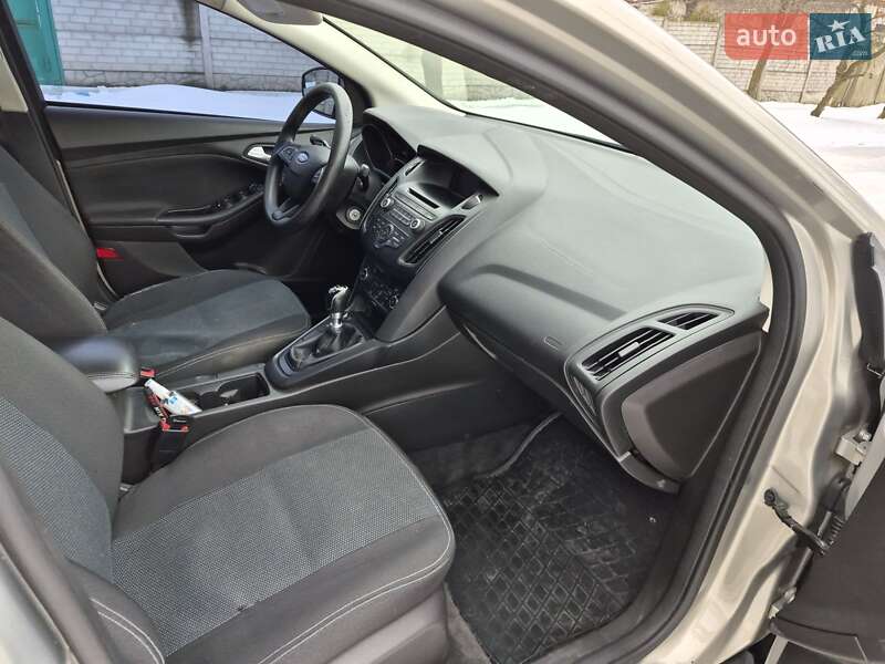 Седан Ford Focus 2016 в Харькове фото 8 Седан Ford Focus 2016 в Харькове