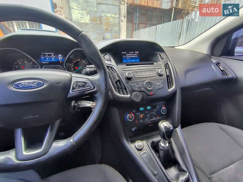 Хетчбек Ford Focus 2015 в Хмельницькому фото 7 Хетчбек Ford Focus 2015 в Хмельницькому