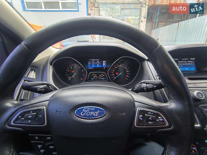Хетчбек Ford Focus 2015 в Хмельницькому фото 2 Хетчбек Ford Focus 2015 в Хмельницькому