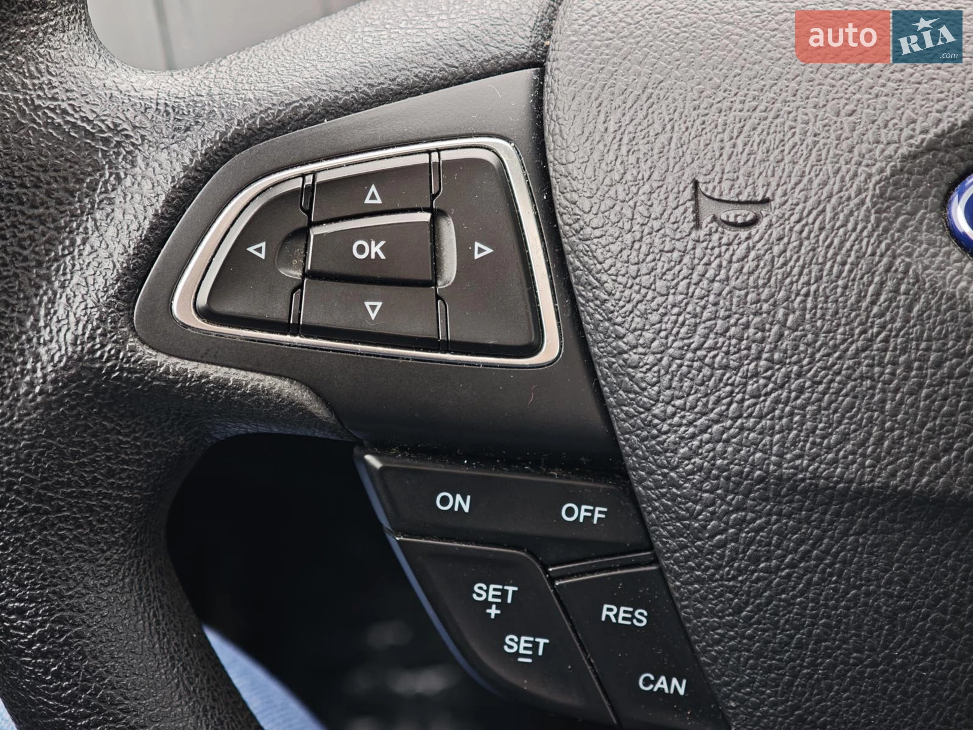 2016 Ford Focus - мініатюра 26