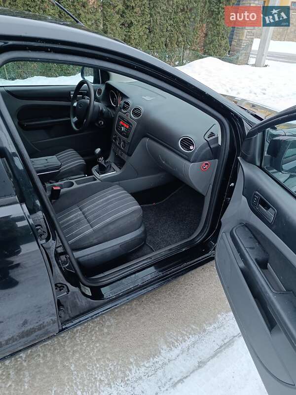 Универсал Ford Focus 2010 в Хмельницком фото 29 Универсал Ford Focus 2010 в Хмельницком