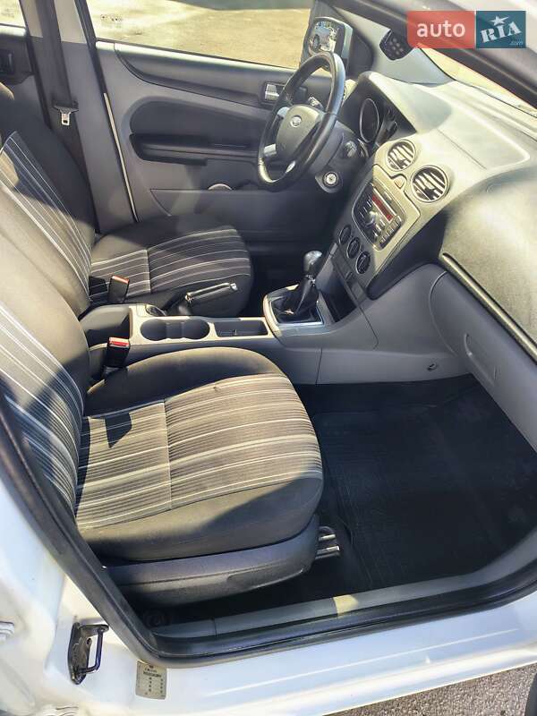 Универсал Ford Focus 2010 в Александрие