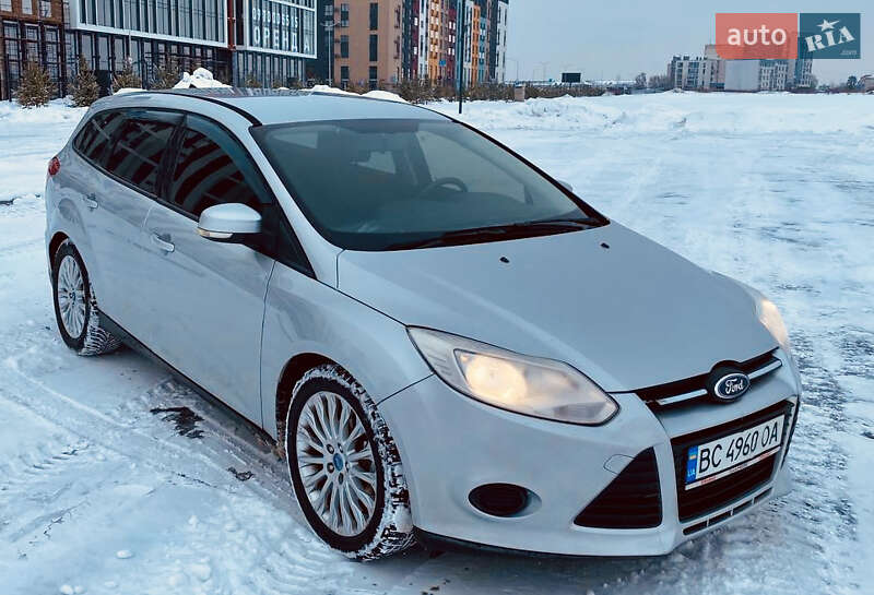 Ford Focus 2011 Ford Focus 2011