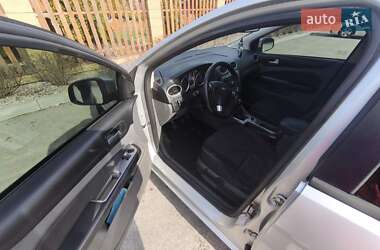 Седан Ford Focus 2010 в Днепре
