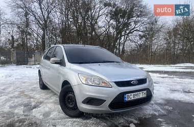 Хэтчбек Ford Focus 2008 в Золочеве