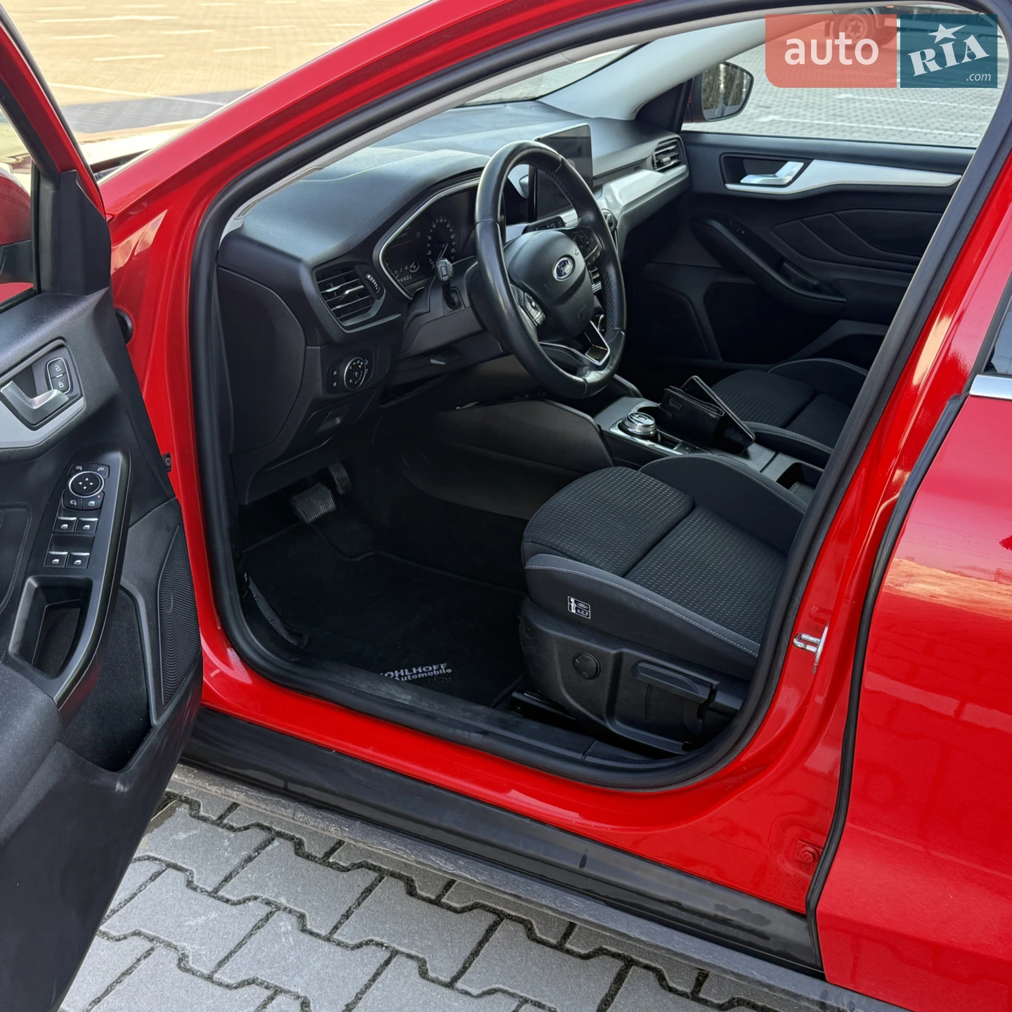2019 Ford Focus - мініатюра 17