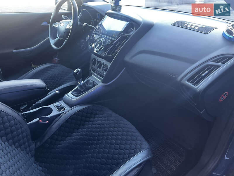 Універсал Ford Focus 2014 в Миколаєві фото 12 Універсал Ford Focus 2014 в Миколаєві