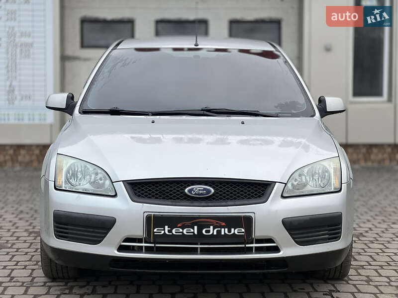 Хэтчбек Ford Focus 2006 в Николаеве