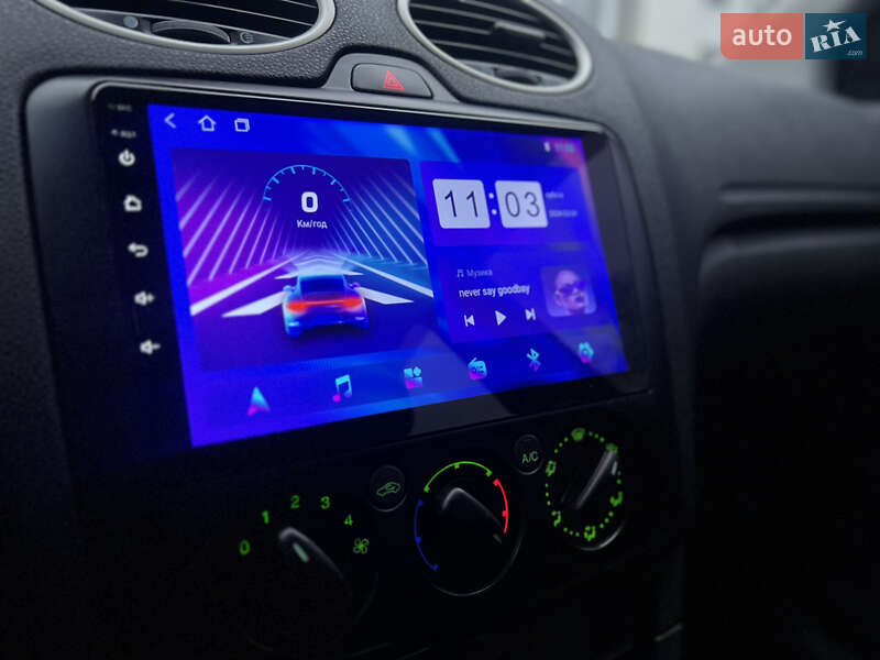 Хэтчбек Ford Focus 2006 в Николаеве