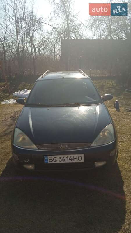 Ford Focus 2000
