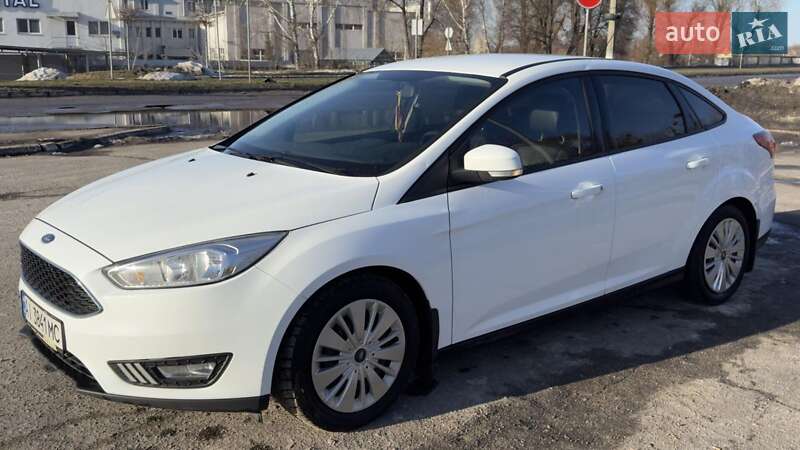 Седан Ford Focus 2016 в Переяславі