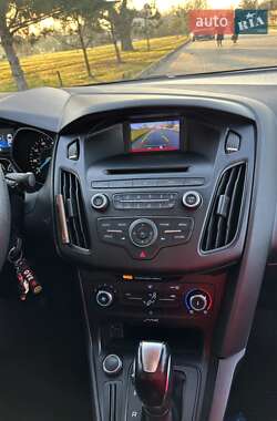 Седан Ford Focus 2016 в Измаиле
