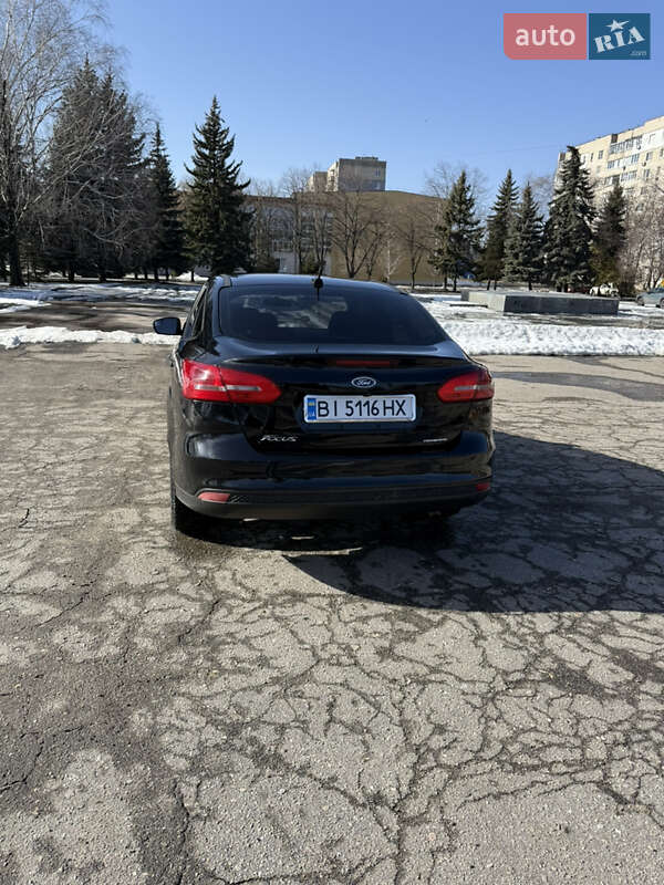 Седан Ford Focus 2016 в Лозовій