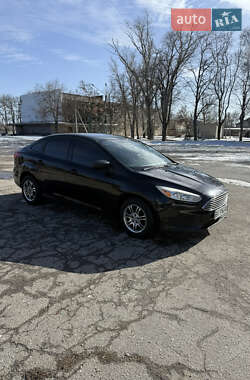 Седан Ford Focus 2016 в Лозовій