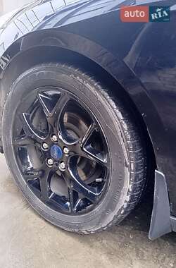 Седан Ford Focus 2014 в Новомосковске
